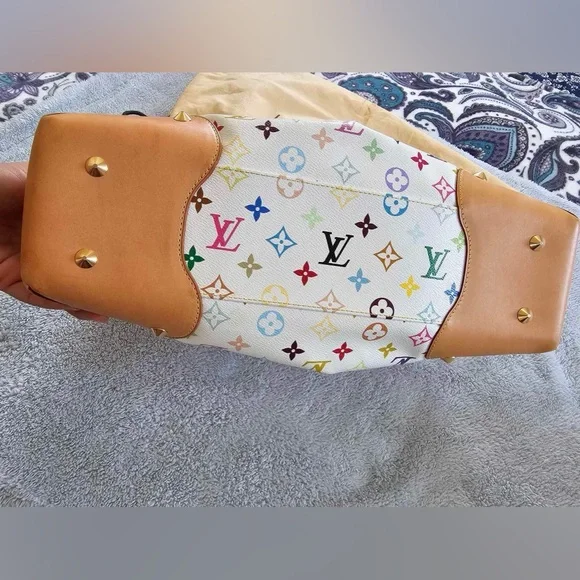 SOLD!!!🔥Louis Vuitton
x Takashi Murakami Judy GM two-way handbag🔥 - Picture 5 of 17